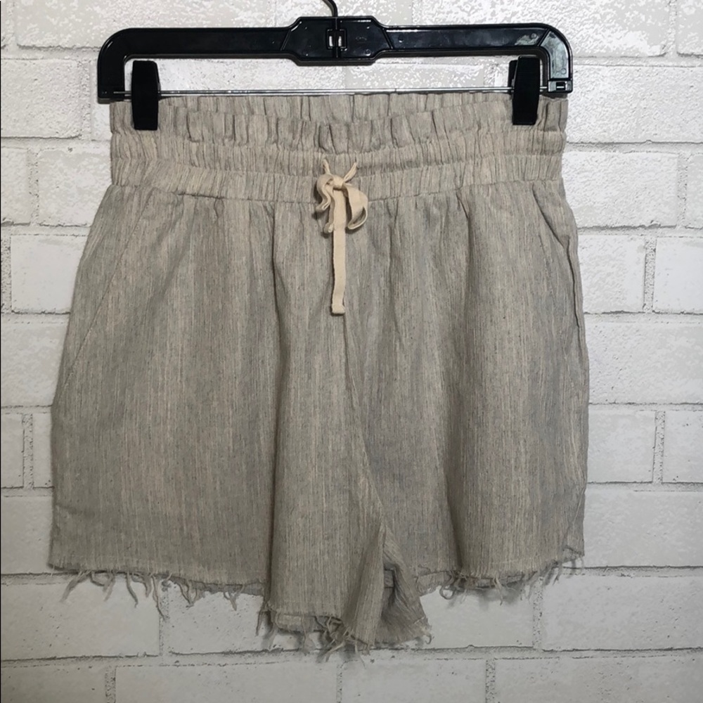 Linen Style Short + Ruffle Bandeau Matching Set - Picture 8 of 14